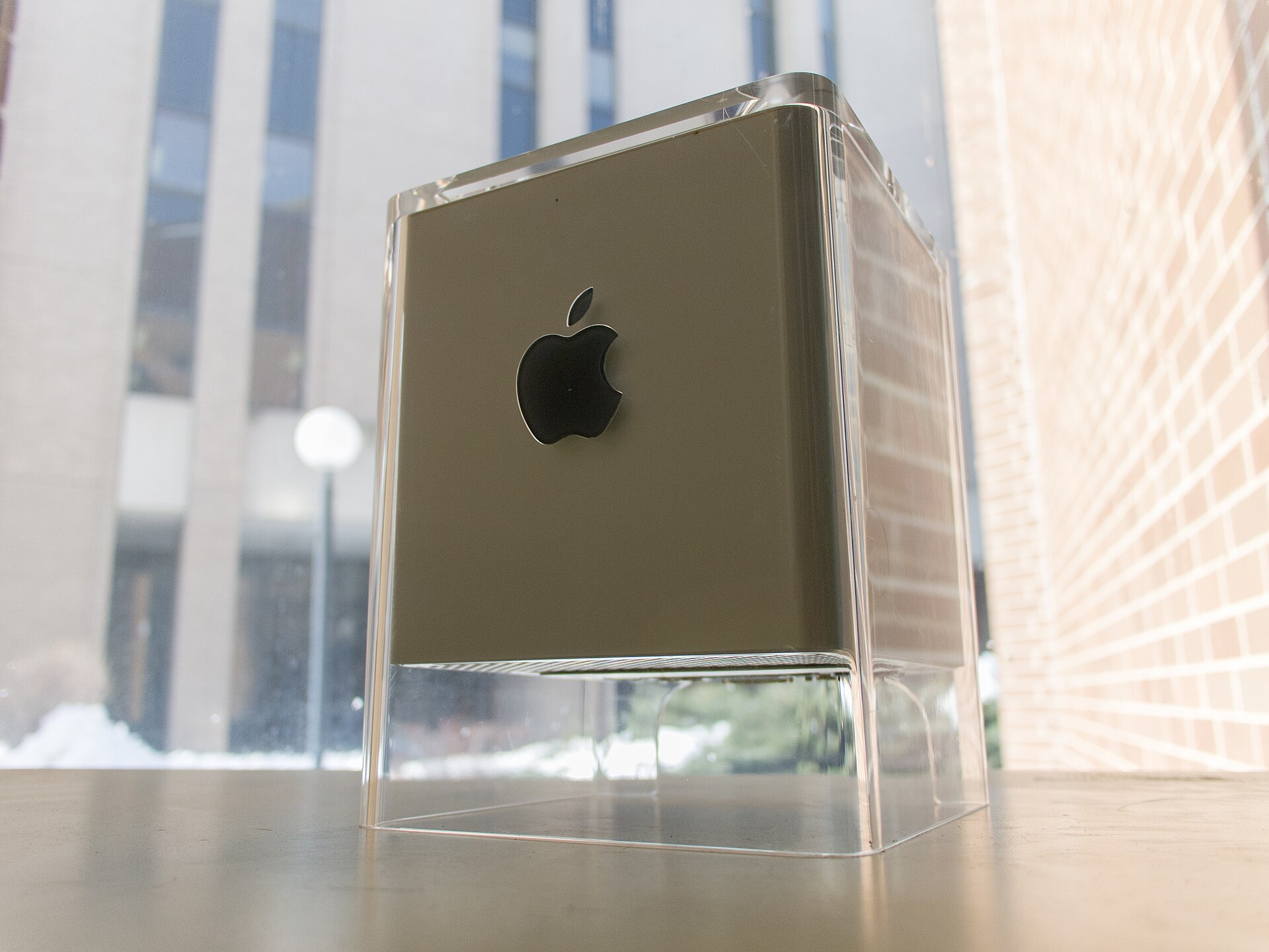 Power Mac G4 Cube